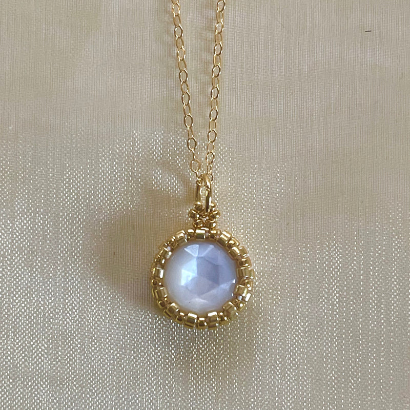Dainty Round Mother of Pearl Pendant